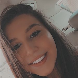 Meet your Posher, Caterina